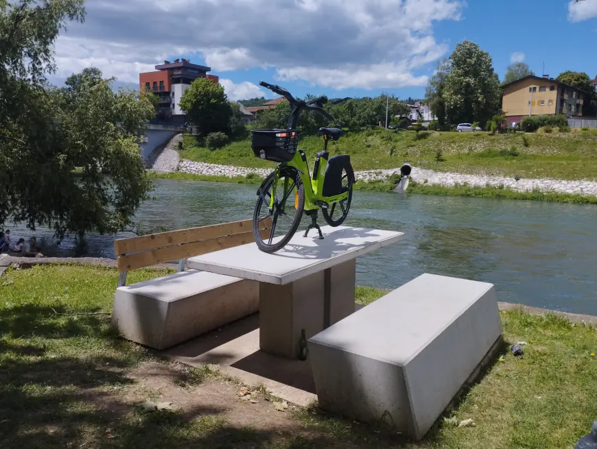 Domišljato mjesto za parking bicikala